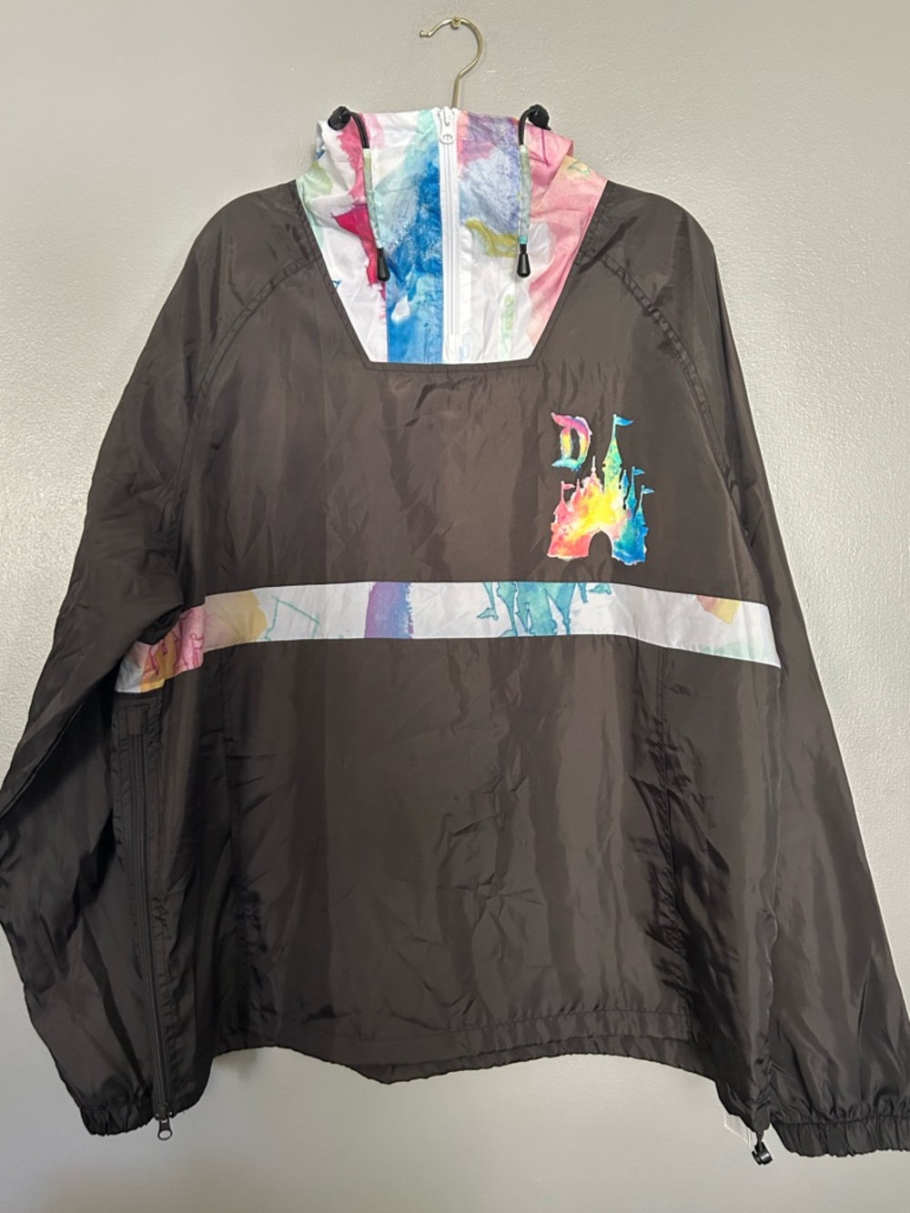 Walt Disney World Windbreaker 1/4 Zip
Rain Jacket Watercolor Art Castle Adult XL